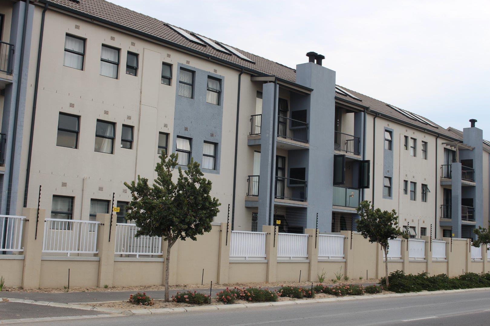 2 Bedroom Flat for Sale - Western Cape