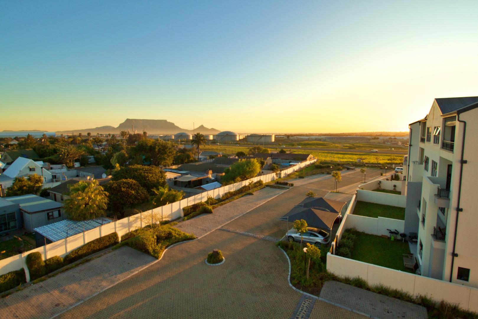 1 Bedroom Apartment for Sale - Western Cape