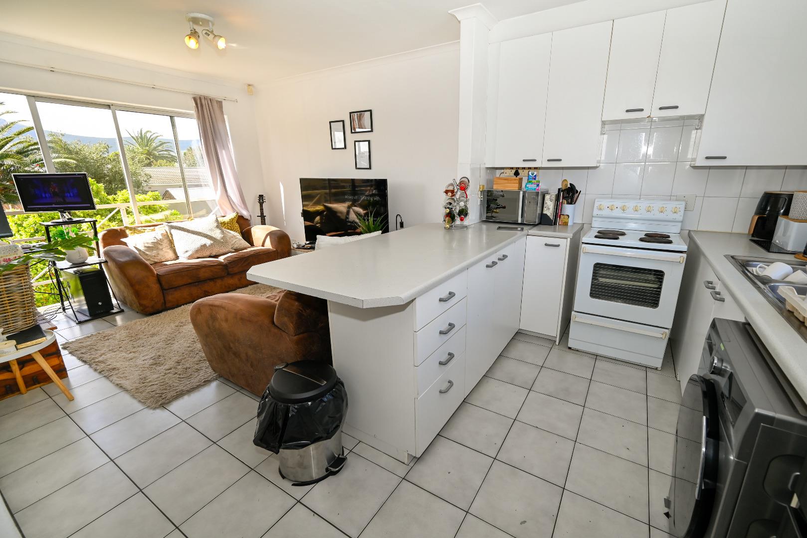1 Bedroom Apartment for Sale - Western Cape