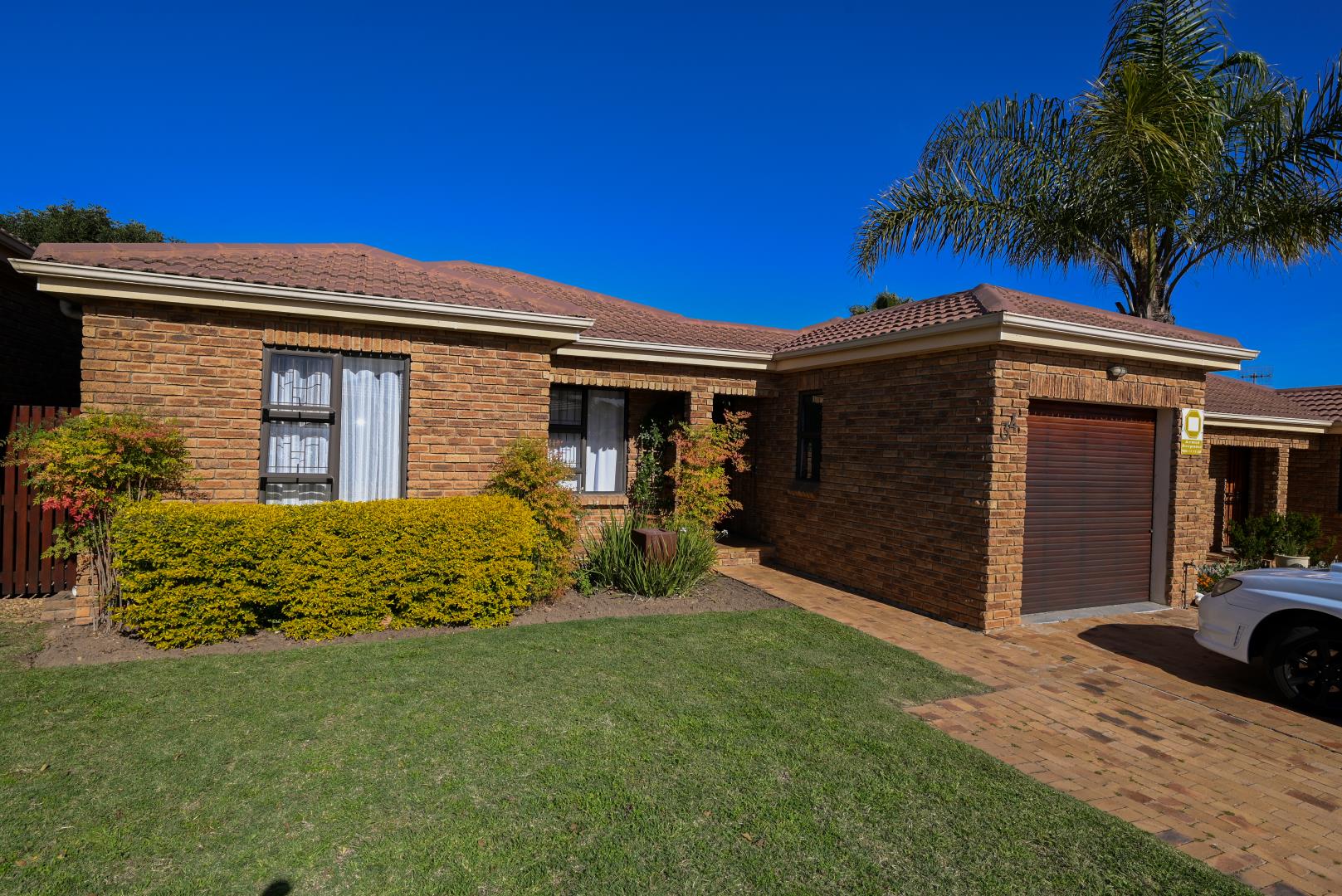2 Bedroom Townhouse for Sale - Western Cape